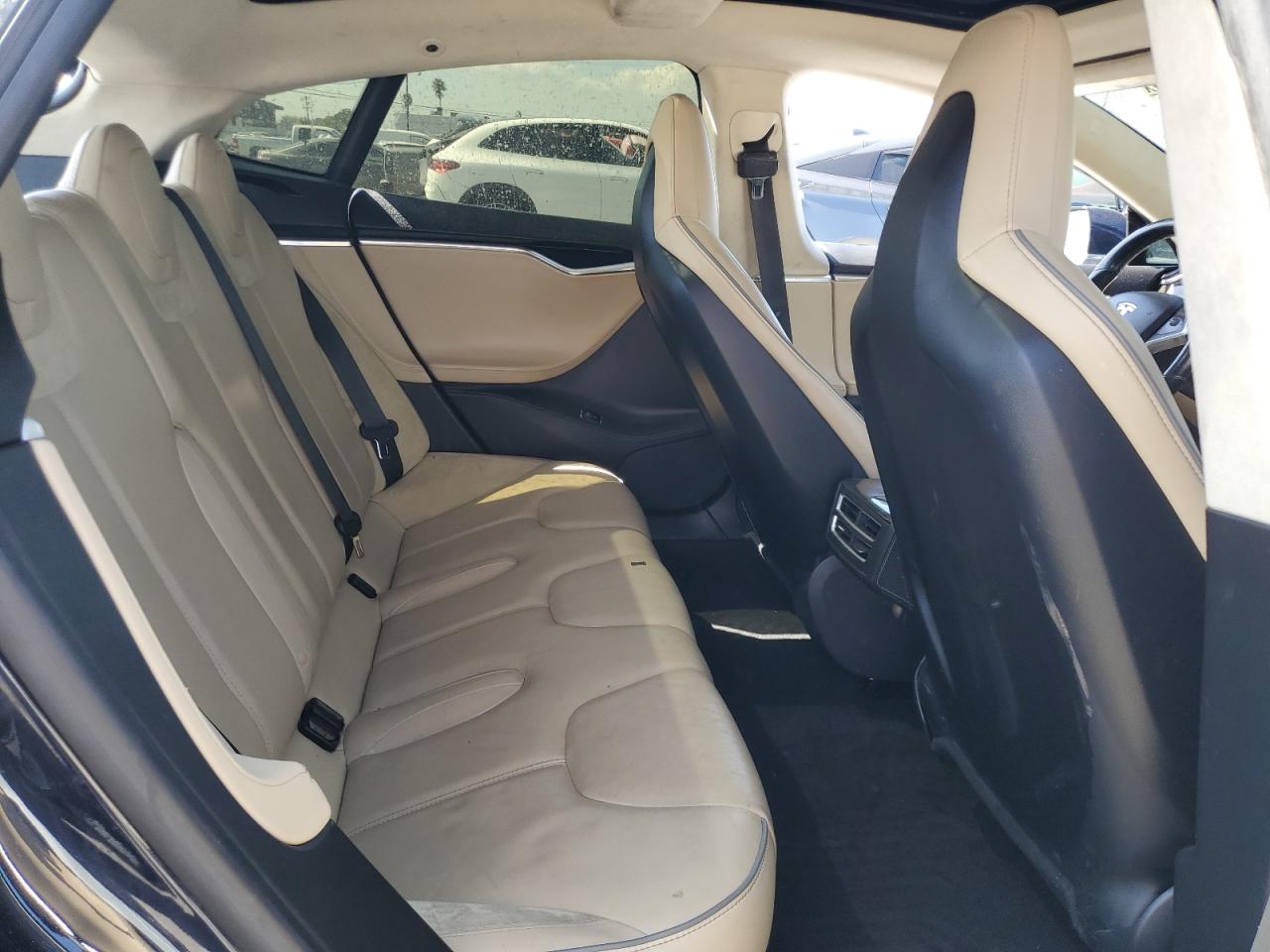 2014 Tesla Model S VIN: 5YJSA1H16EFP46471 Lot: 71889115