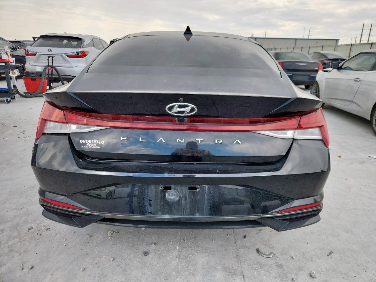 2021 Hyundai Elantra Sel VIN: 5NPLN4AG4MH042696 Lot: 81392005