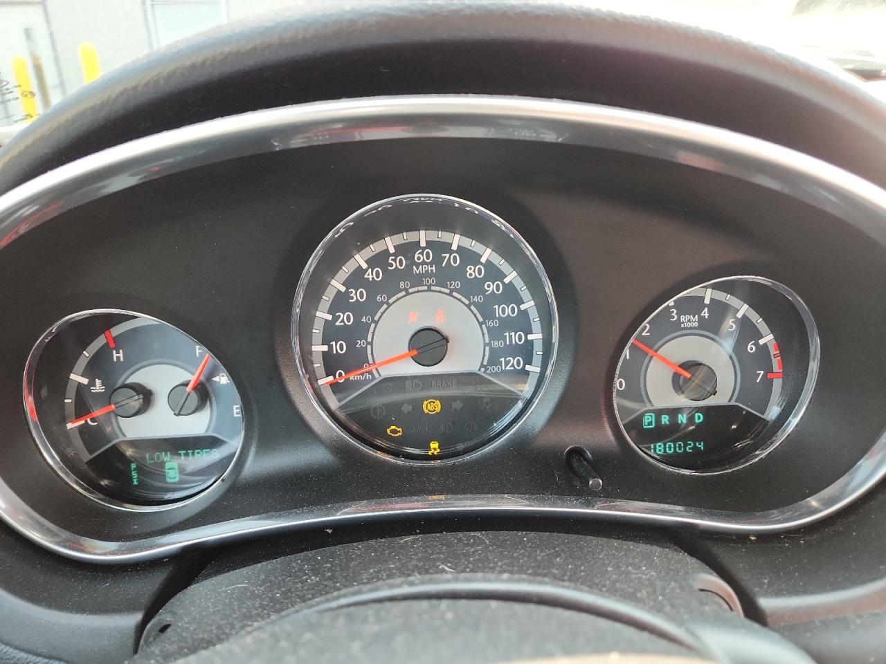 2013 Chrysler 200 Touring VIN: 1C3CCBBBXDN601640 Lot: 71727665