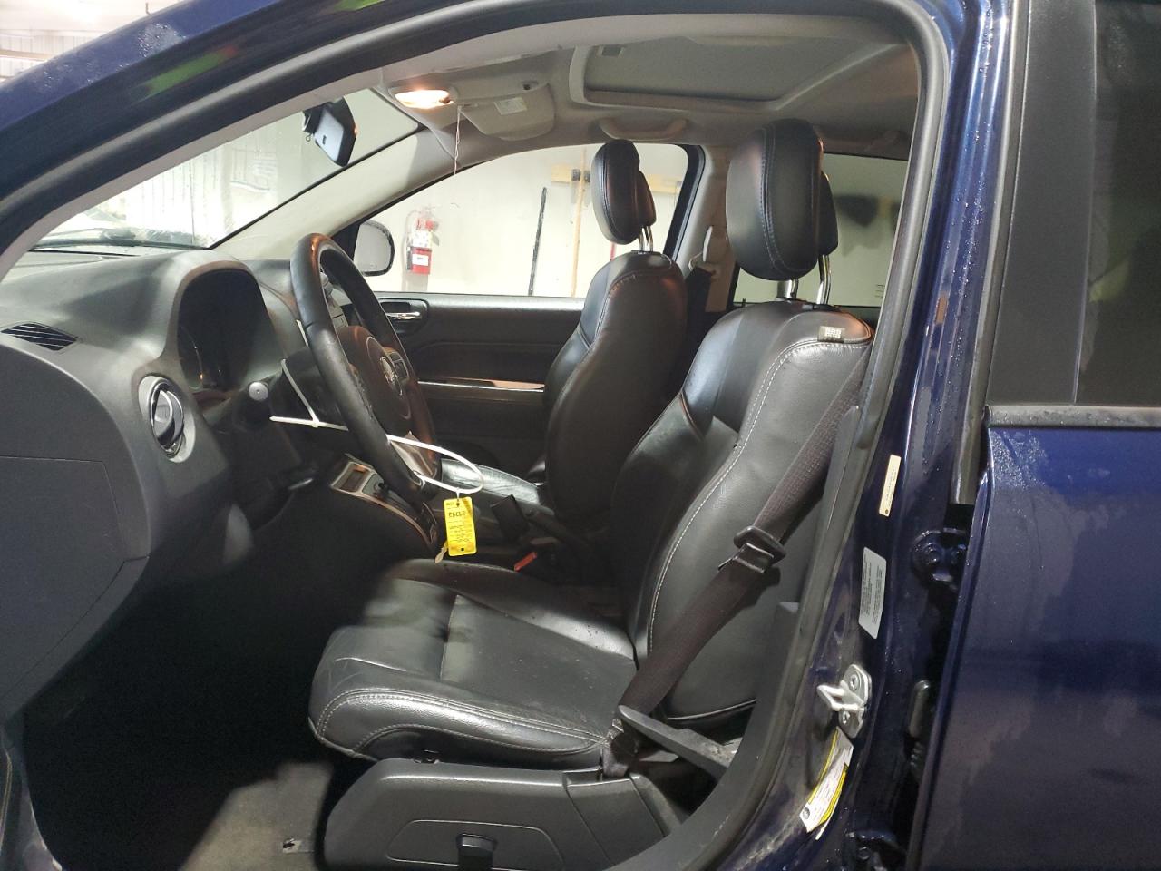 2015 Jeep Compass Latitude VIN: 1C4NJCEA4FD240854 Lot: 83955115