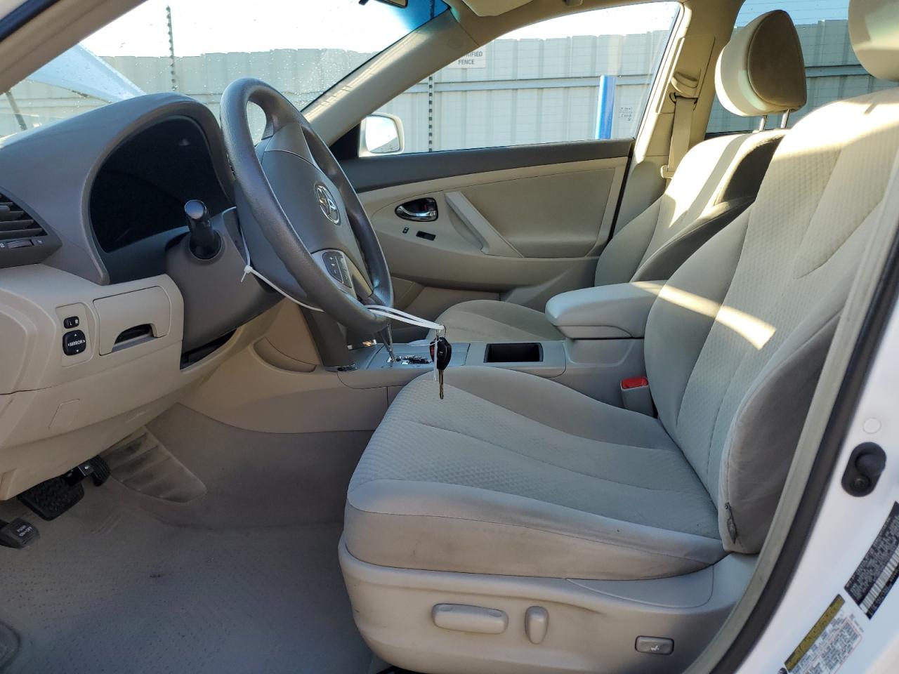 2007 Toyota Camry Le VIN: 4T1BK46K77U535943 Lot: 84710565