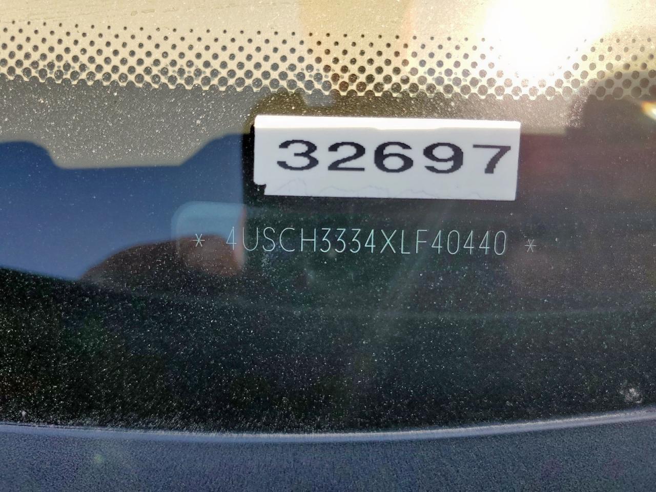 1999 BMW Z3 2.8 VIN: 4USCH3334XLF40440 Lot: 84231325