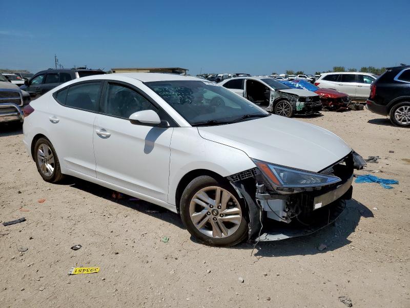  HYUNDAI ELANTRA 2019 Белы