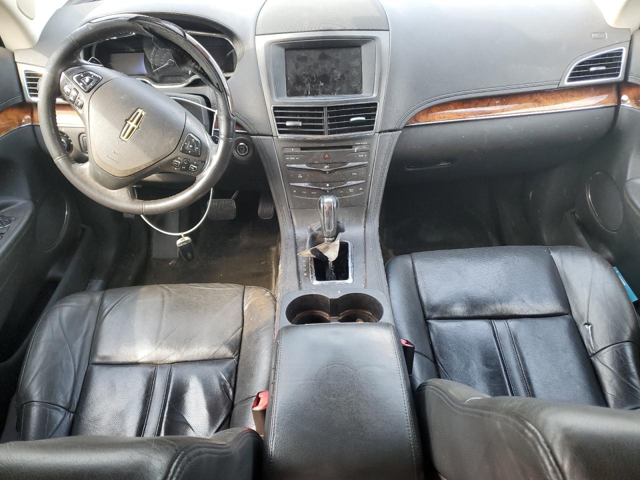 2016 Lincoln Mkt VIN: 2LMHJ5FK7GBL00410 Lot: 80105845