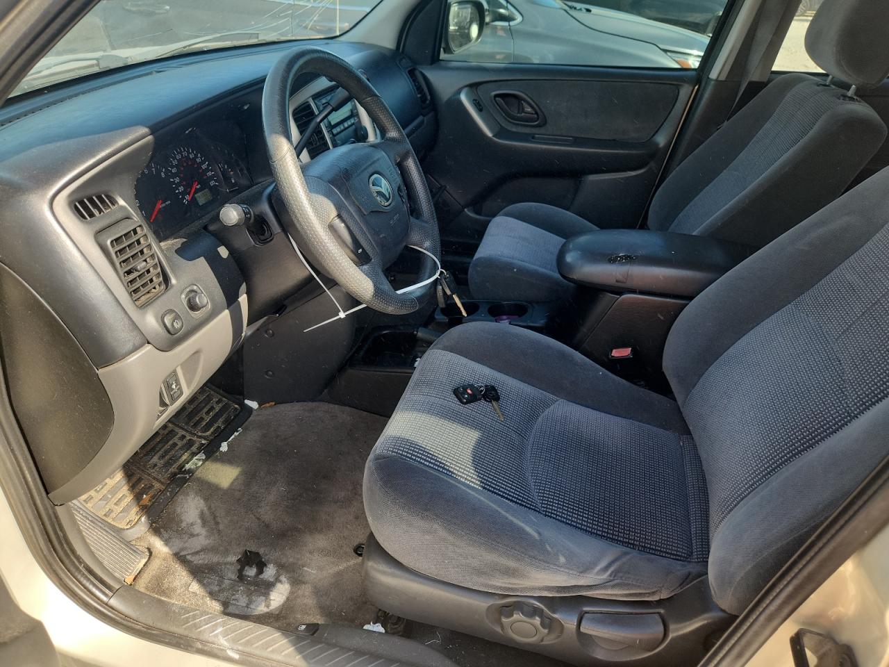 2003 Mazda Tribute Lx VIN: 4F2YZ94183KM07475 Lot: 82115535