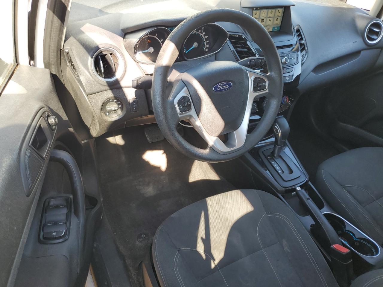 2019 Ford Fiesta Se VIN: 3FADP4EJXKM137099 Lot: 71820235