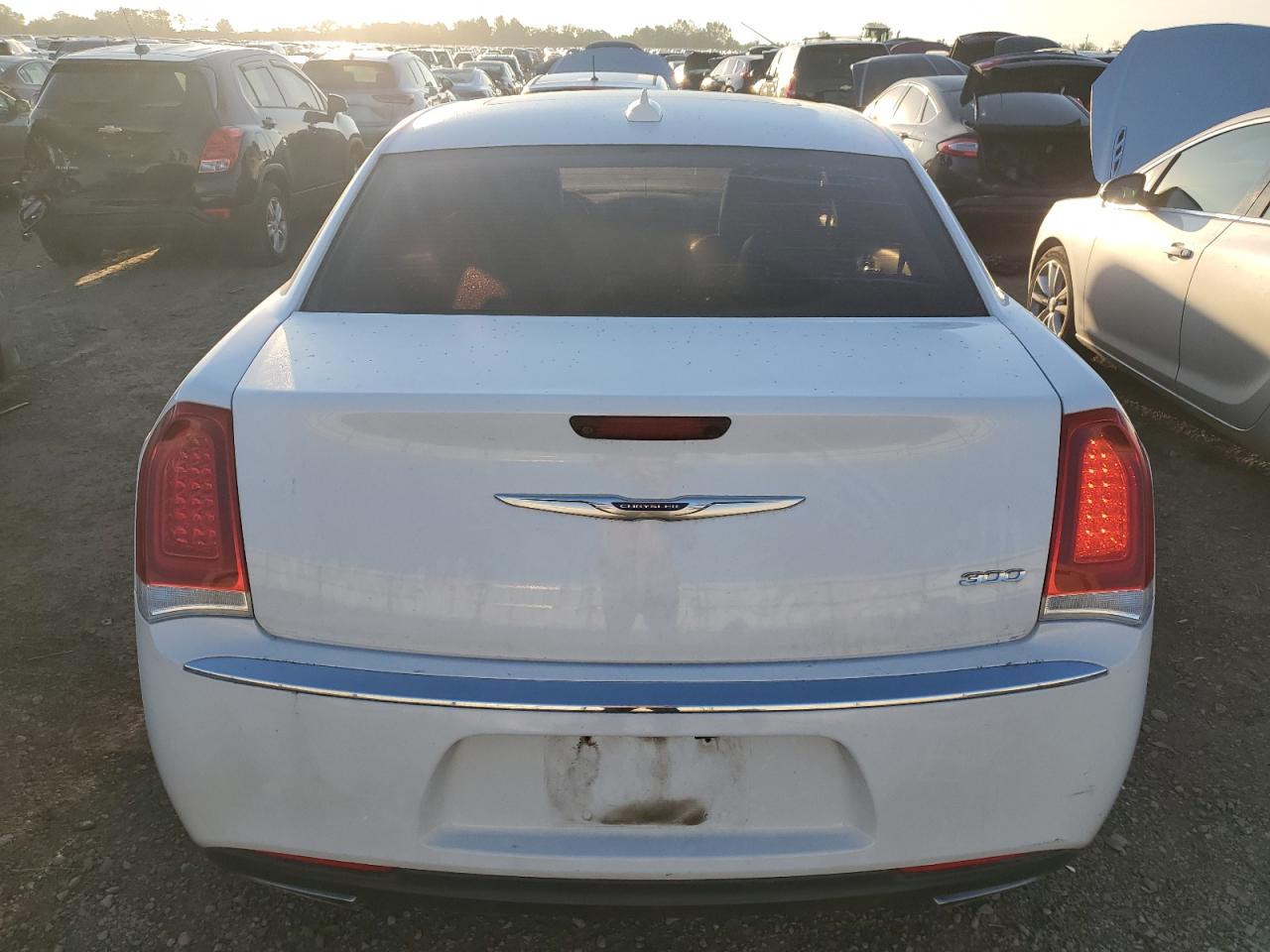 2018 Chrysler 300 Touring VIN: 2C3CCAAG6JH308149 Lot: 70742375