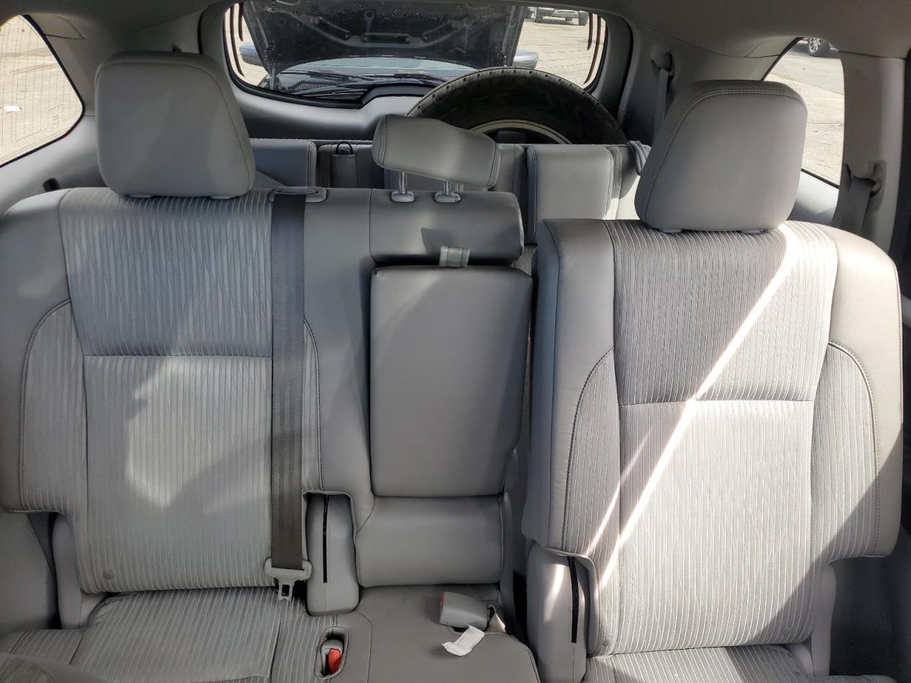 2014 Toyota Highlander Le VIN: 5TDBKRFH3ES044955 Lot: 71030155