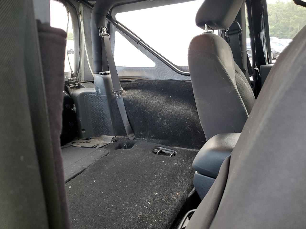 2015 Jeep Wrangler Sport VIN: 1C4AJWAG9FL752075 Lot: 83936105