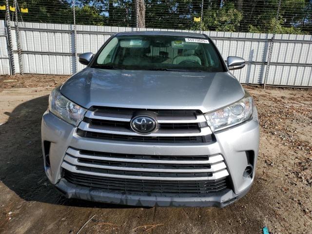  TOYOTA HIGHLANDER 2018 Серебристый