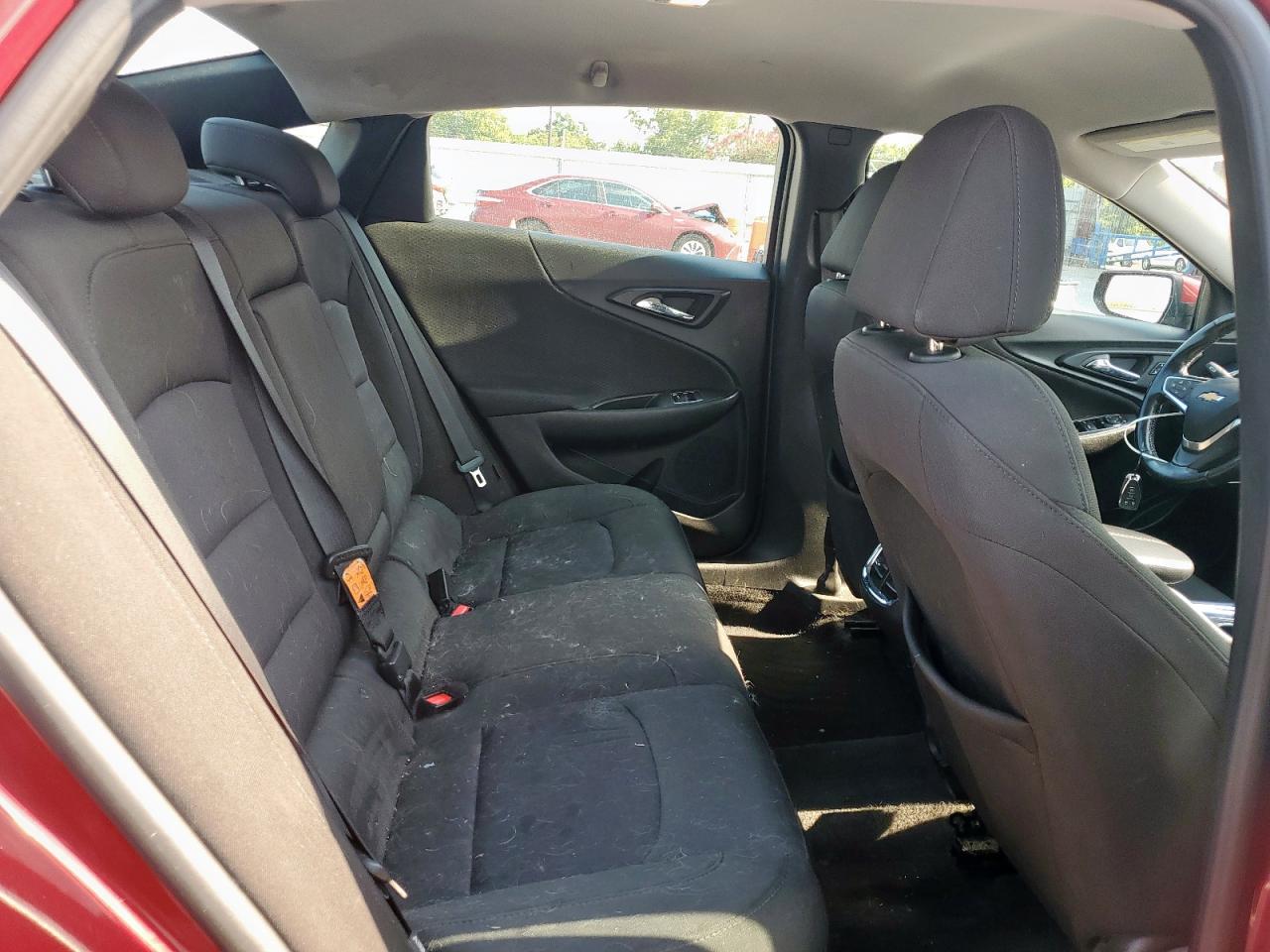 2018 Chevrolet Malibu Lt VIN: 1G1ZD5ST4JF198265 Lot: 80242405