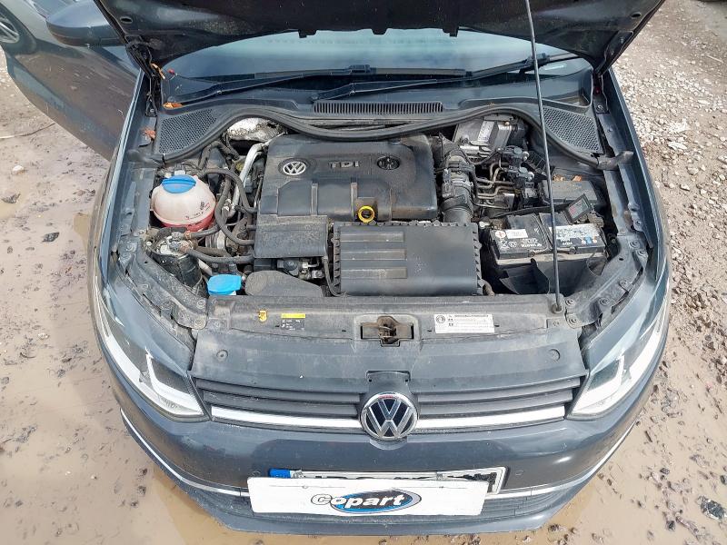 2014 VOLKSWAGEN POLO SE