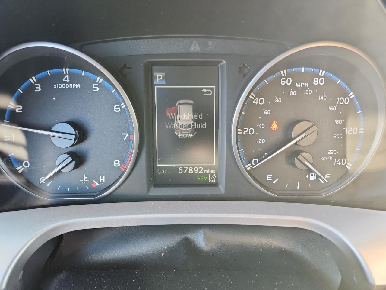 2017 Toyota Rav4 Xle VIN: JTMRFREV3HJ106978 Lot: 81152395