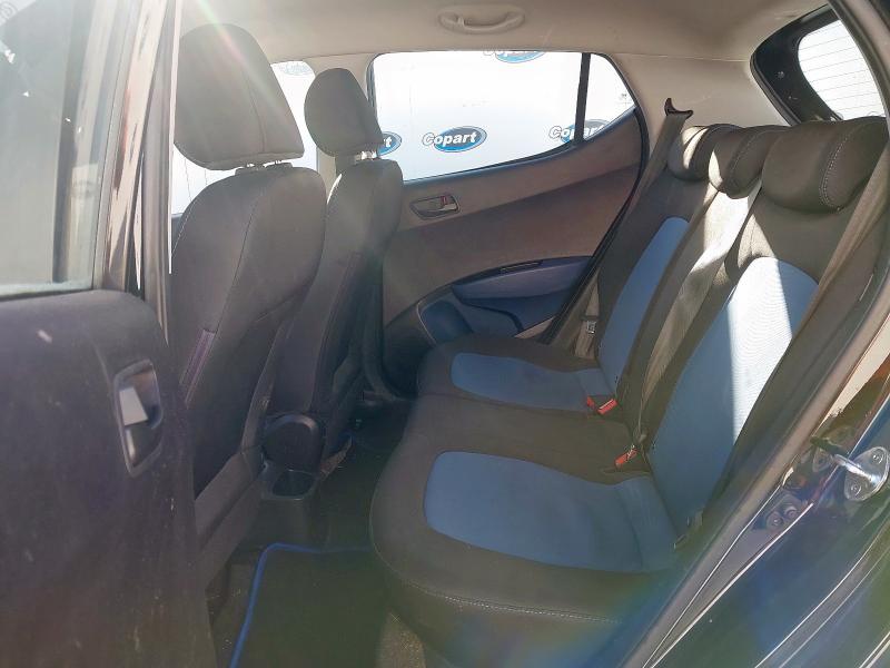 2015 HYUNDAI I10 SE 