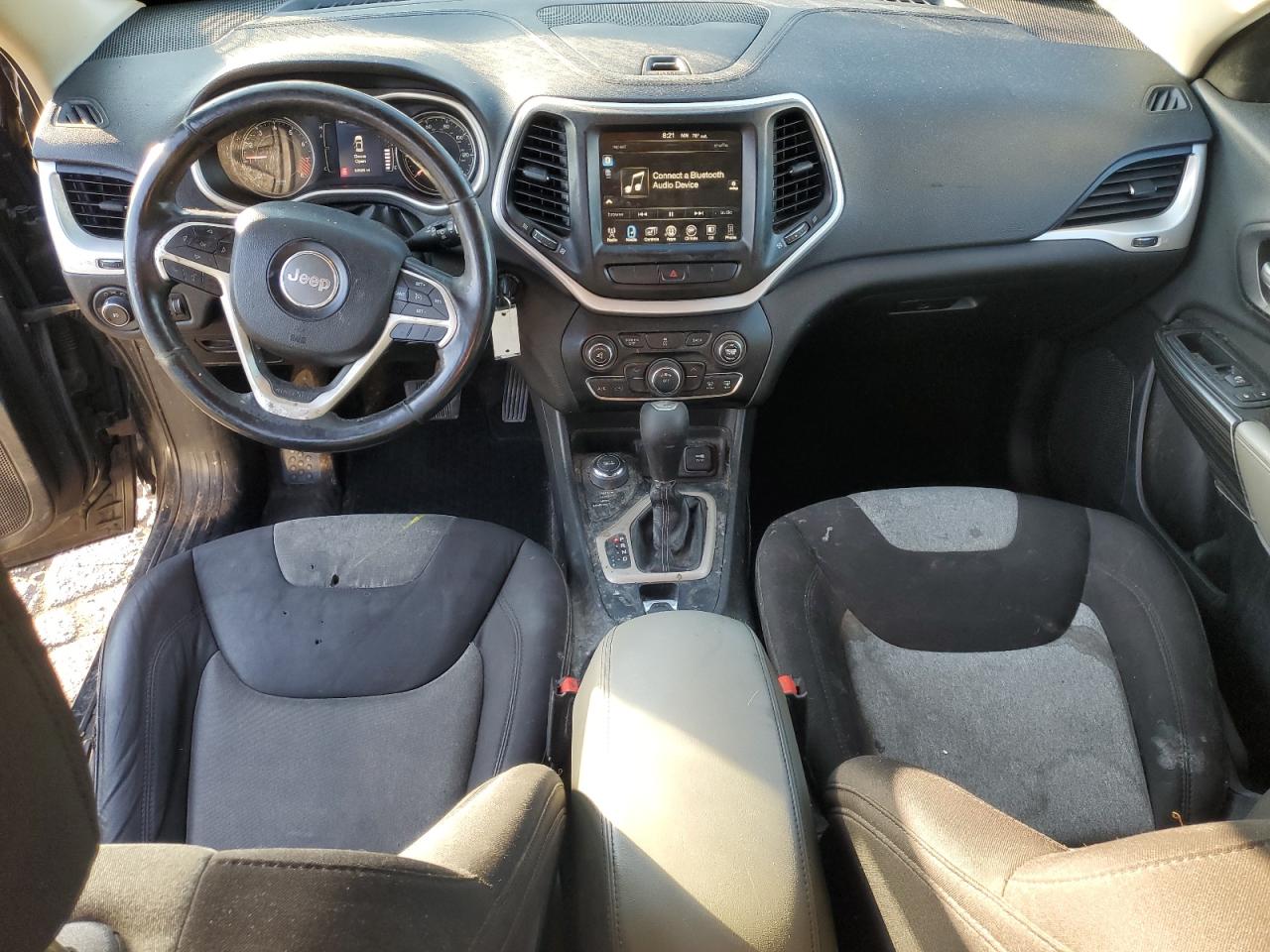 2014 Jeep Cherokee Latitude VIN: 1C4PJMCS2EW281383 Lot: 70889275