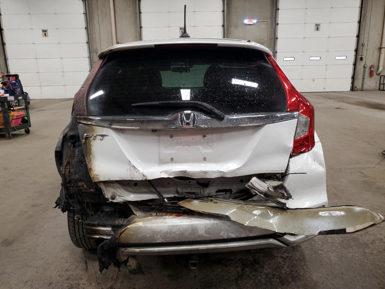 2018 Honda Fit Ex VIN: 3HGGK5G81JM721221 Lot: 80674075