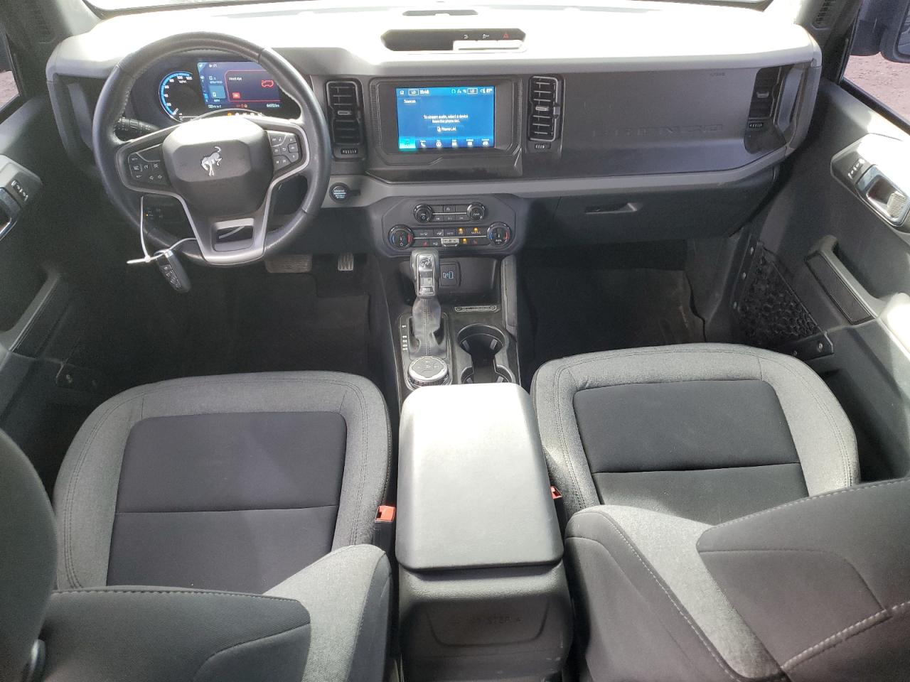 2022 Ford Bronco Base VIN: 1FMDE5BHXNLA93226 Lot: 81487455