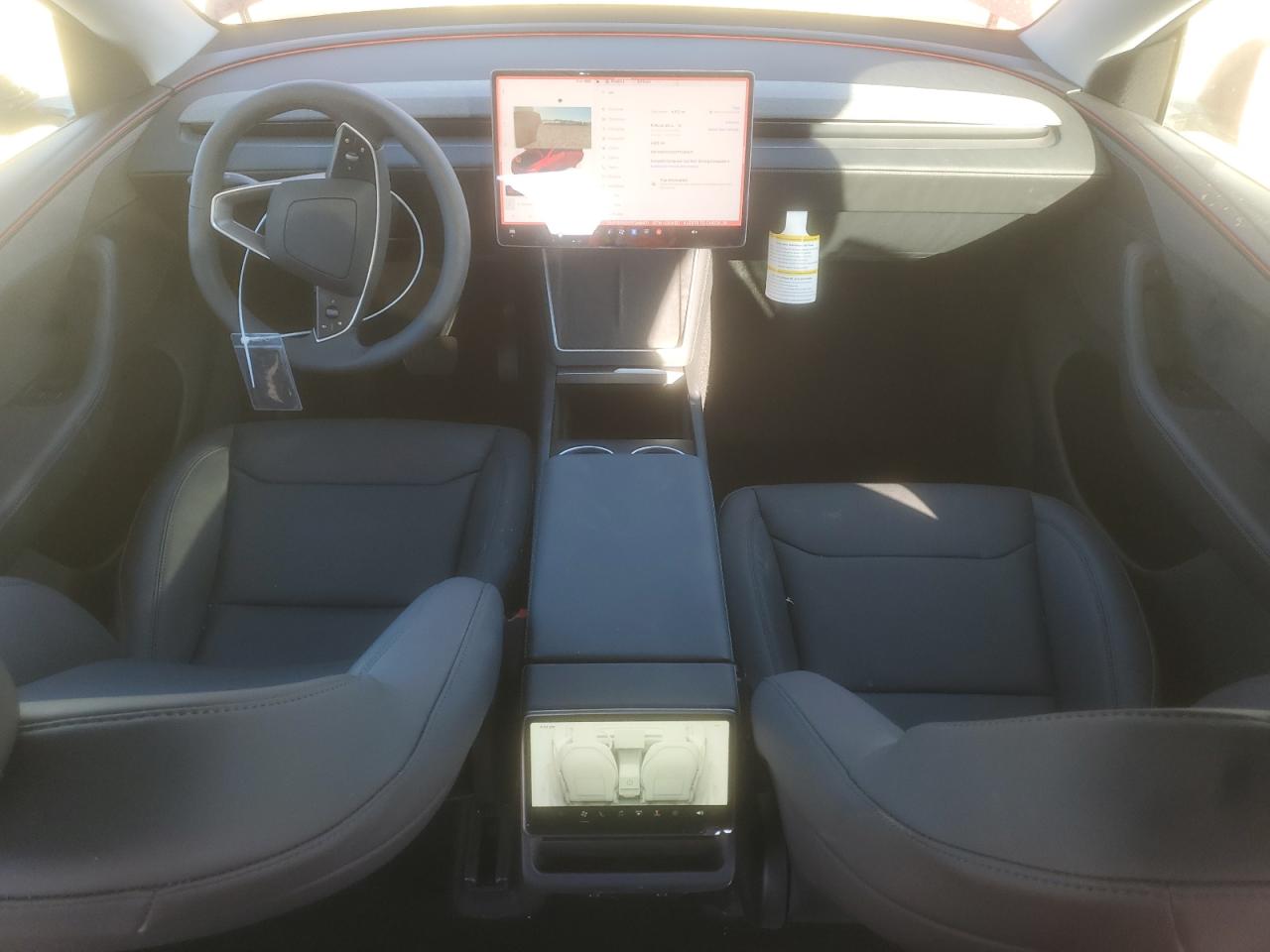 2026 Tesla Model Y VIN: 7SAYGDEE0TF349971 Lot: 81523605