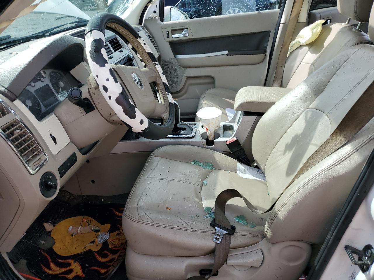 2011 Mercury Mariner Premier VIN: 4M2CN8HGXBKJ01112 Lot: 81825665