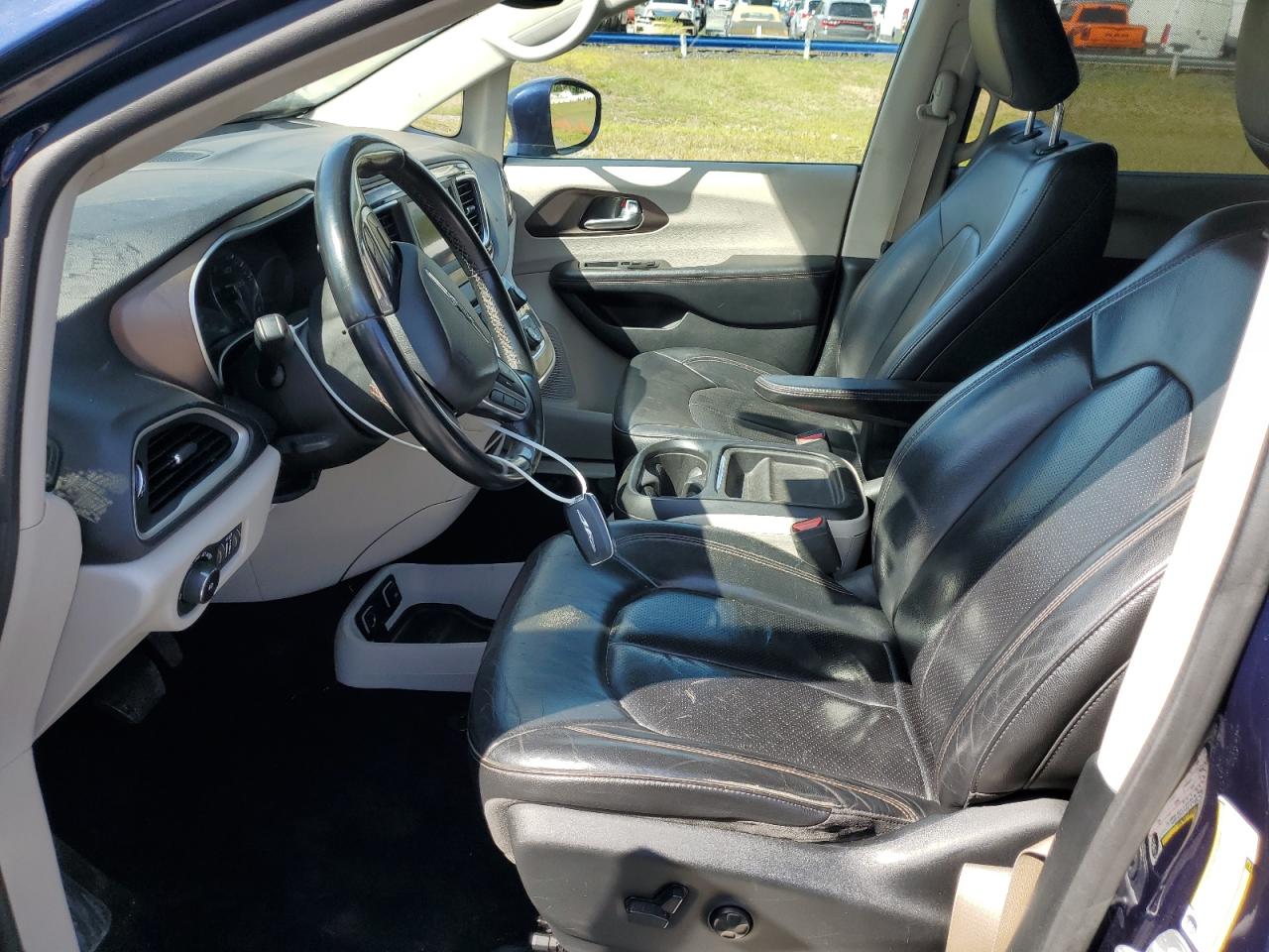 2018 Chrysler Pacifica Touring L VIN: 2C4RC1BG5JR280469 Lot: 80075765