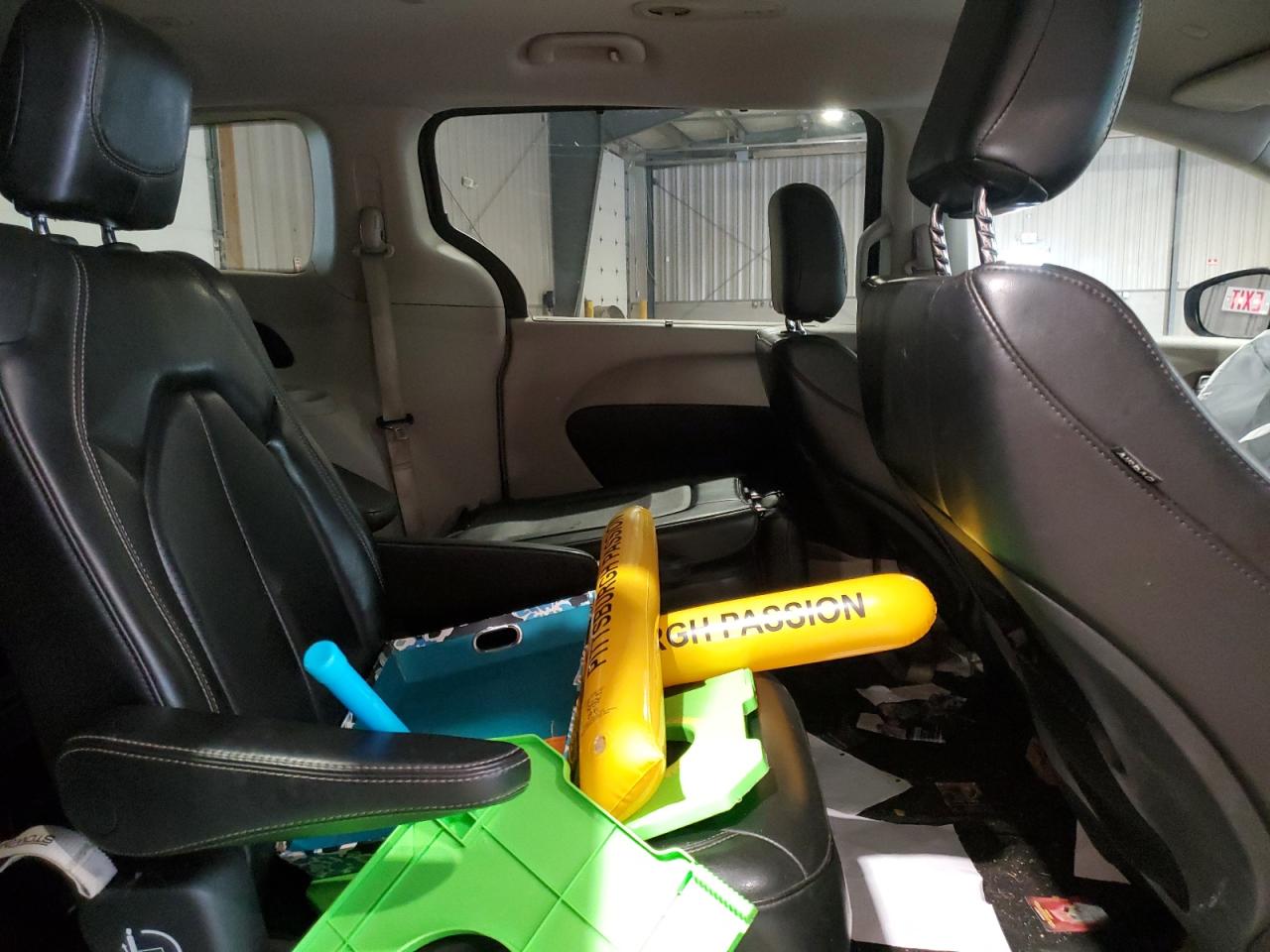 2020 Chrysler Voyager Lxi VIN: 2C4RC1DGXLR181789 Lot: 84545955