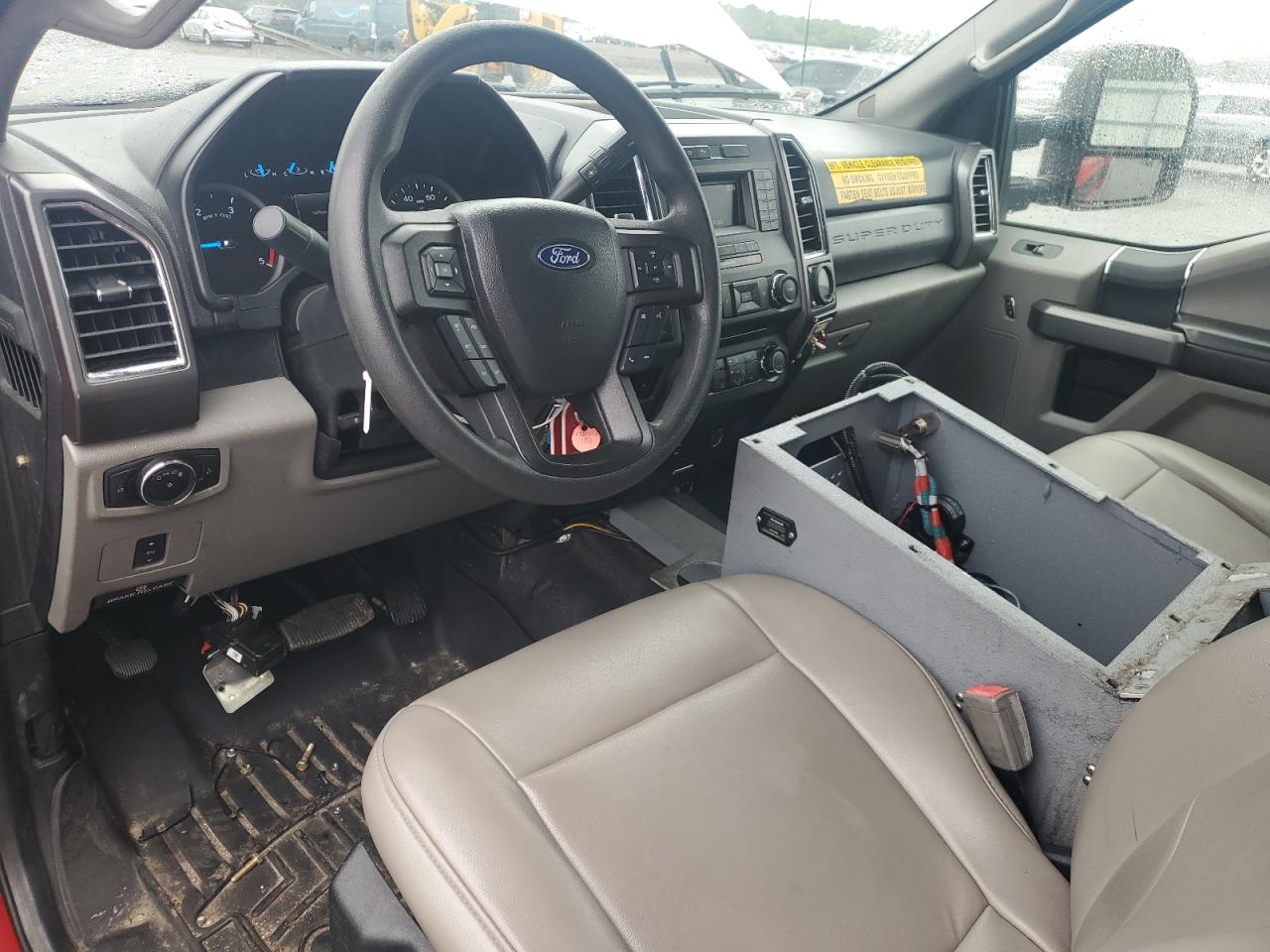2017 Ford F550 Super Duty VIN: 1FD0X5HT1HEC82151 Lot: 84607435