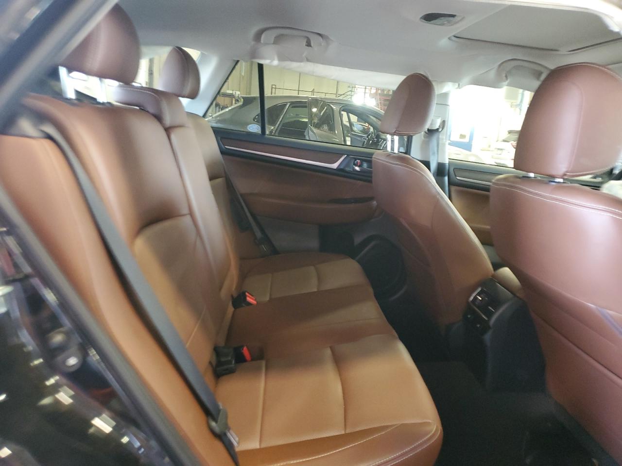 2017 Subaru Outback Touring VIN: 4S4BSATC1H3398727 Lot: 81058915