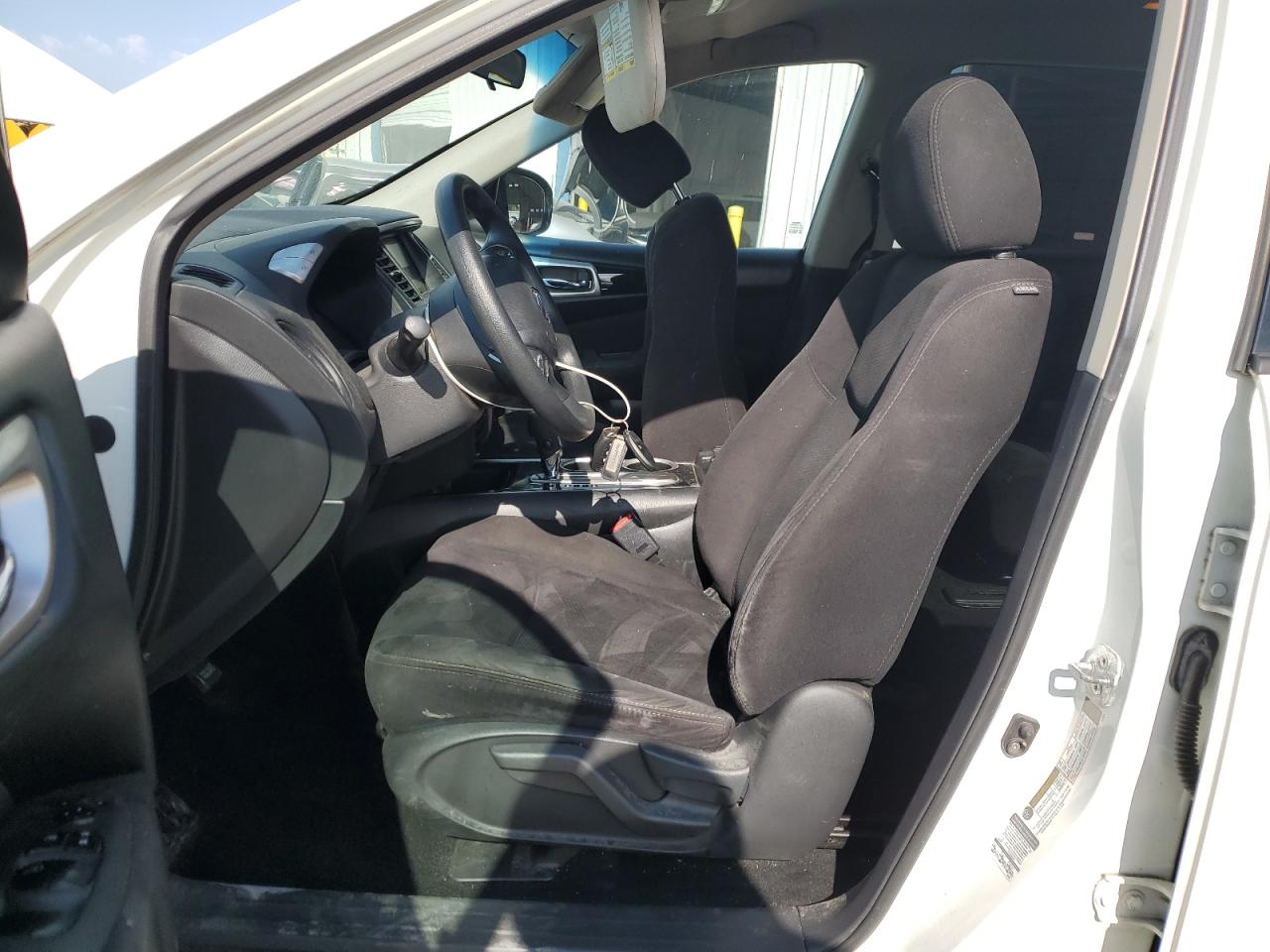 2015 Nissan Pathfinder S VIN: 5N1AR2MN9FC613510 Lot: 82093135