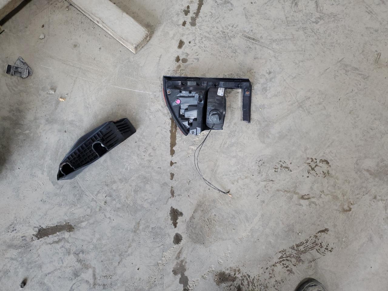 2017 Jeep Compass Latitude VIN: 1C4NJCEB2HD185428 Lot: 80728345