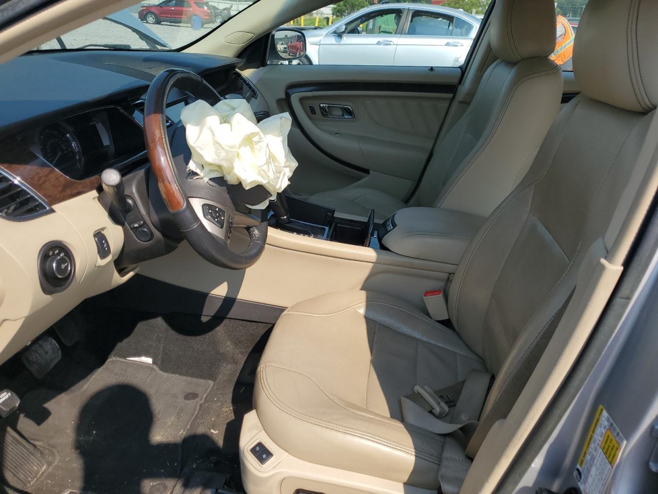 2017 Ford Taurus Limited VIN: 1FAHP2F81HG123595 Lot: 71133185