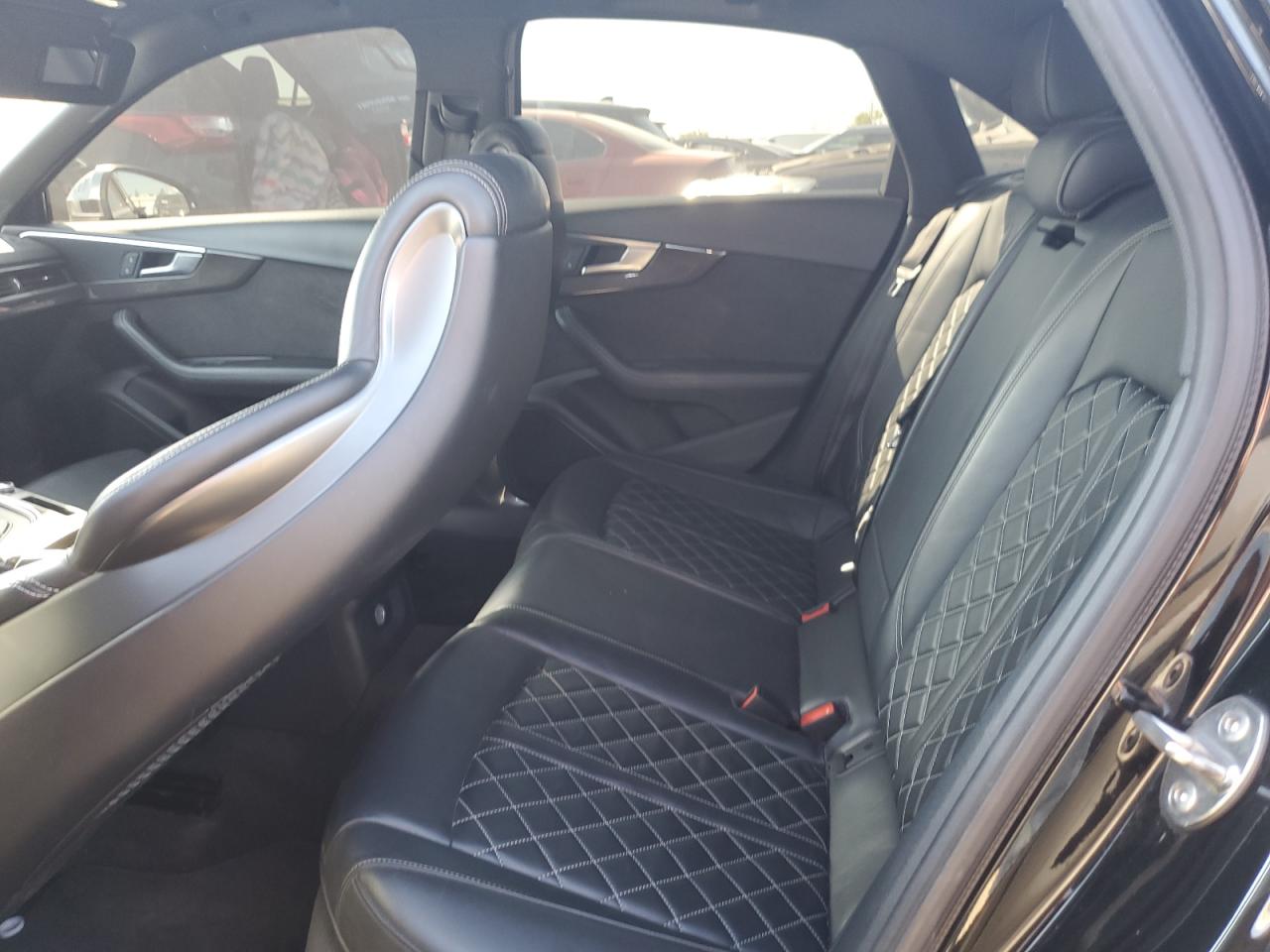 2018 Audi S4 Premium Plus VIN: WAUB4AF40JA111220 Lot: 83956425