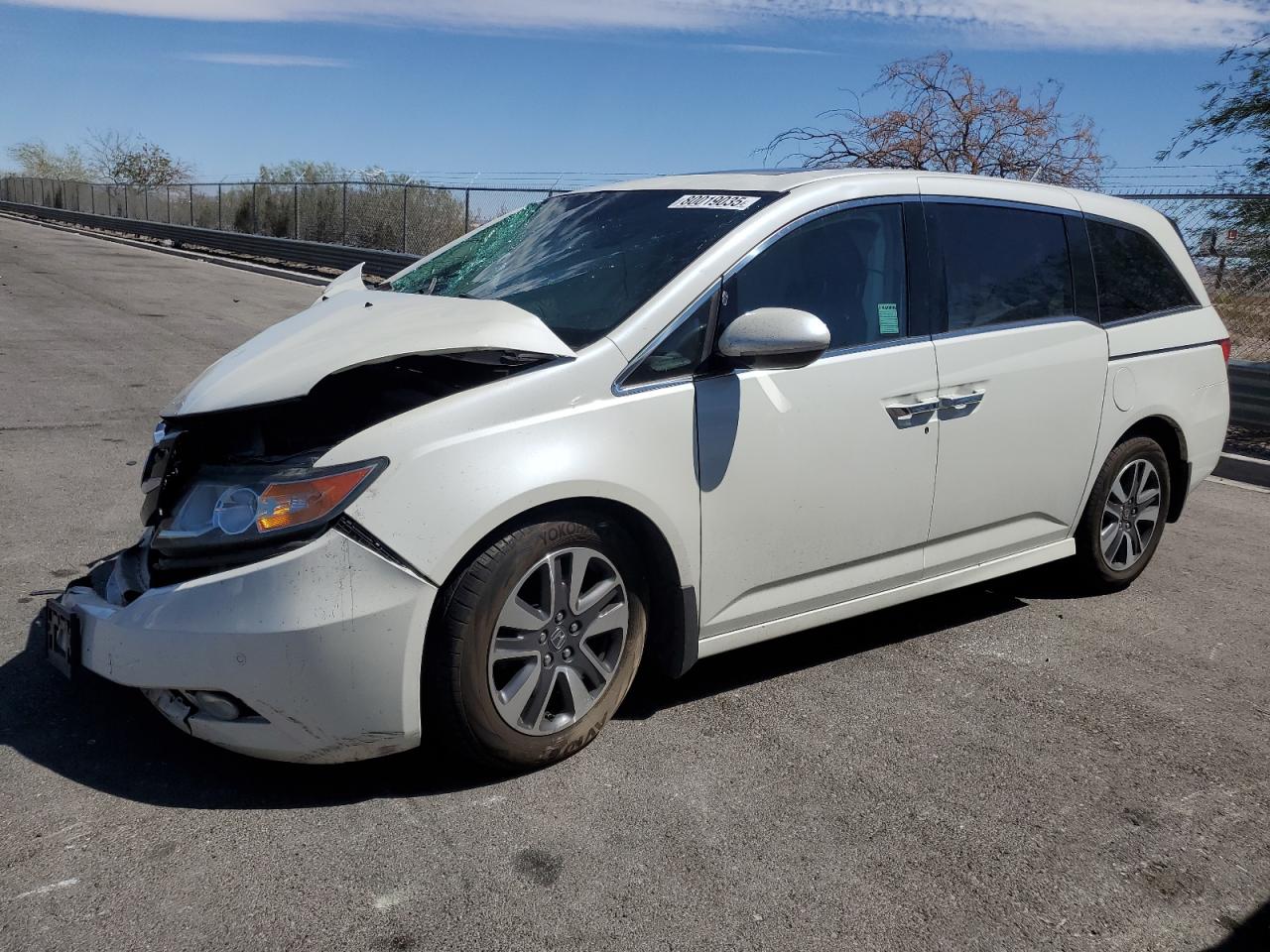 2016 Honda Odyssey Touring 5FNRL5H96GB021705 photo #1