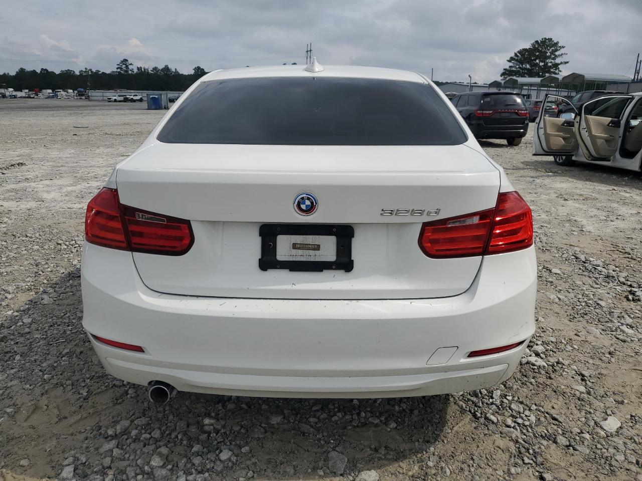 2014 BMW 328 D VIN: WBA3D3C59EF099056 Lot: 84574505