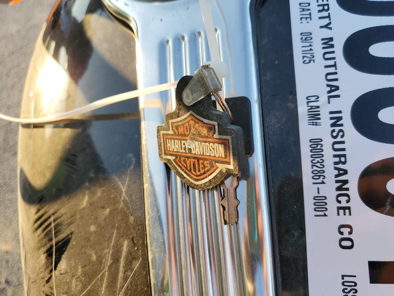 2010 Harley-Davidson Xl1200 C VIN: 1HD1CT312AC401792 Lot: 80561875