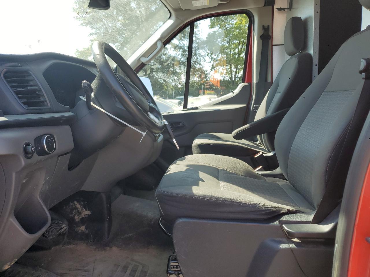 2020 Ford Transit T-250 VIN: 1FTBR1C83LKA08947 Lot: 94563305