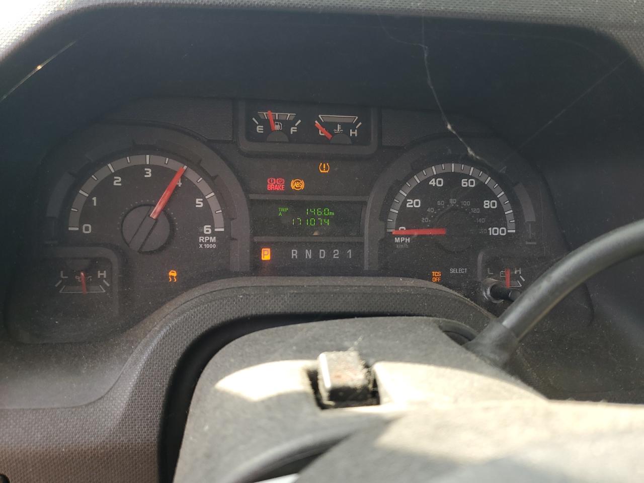 2013 Ford Econoline E350 Super Duty Van VIN: 1FTDS3EL2DDA10690 Lot: 71271795