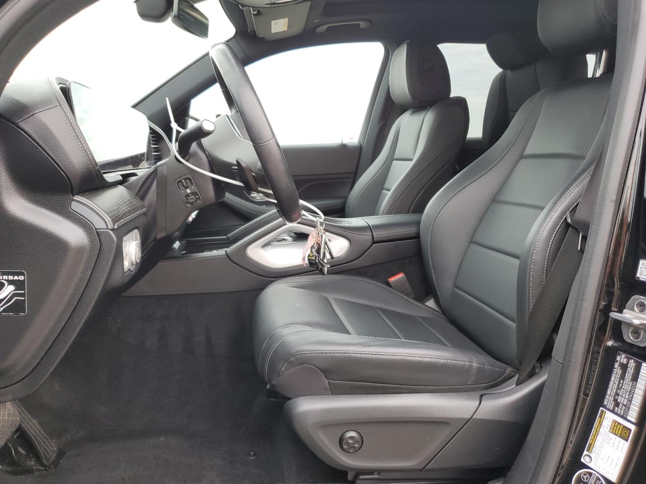 Фото: 4JGFF5KE1PA948339