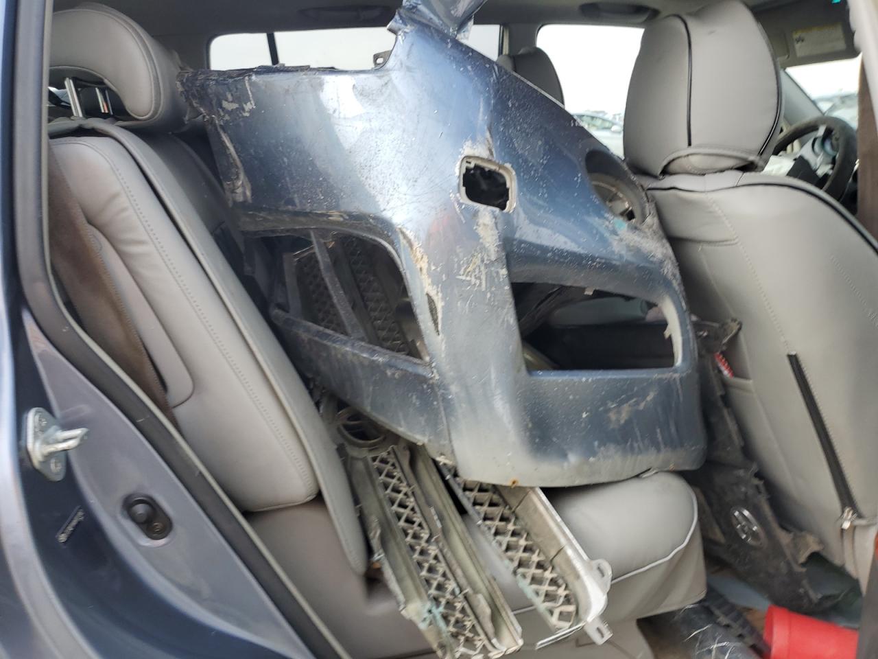 2006 Toyota Highlander Hybrid VIN: JTEEW21A460011062 Lot: 81300645