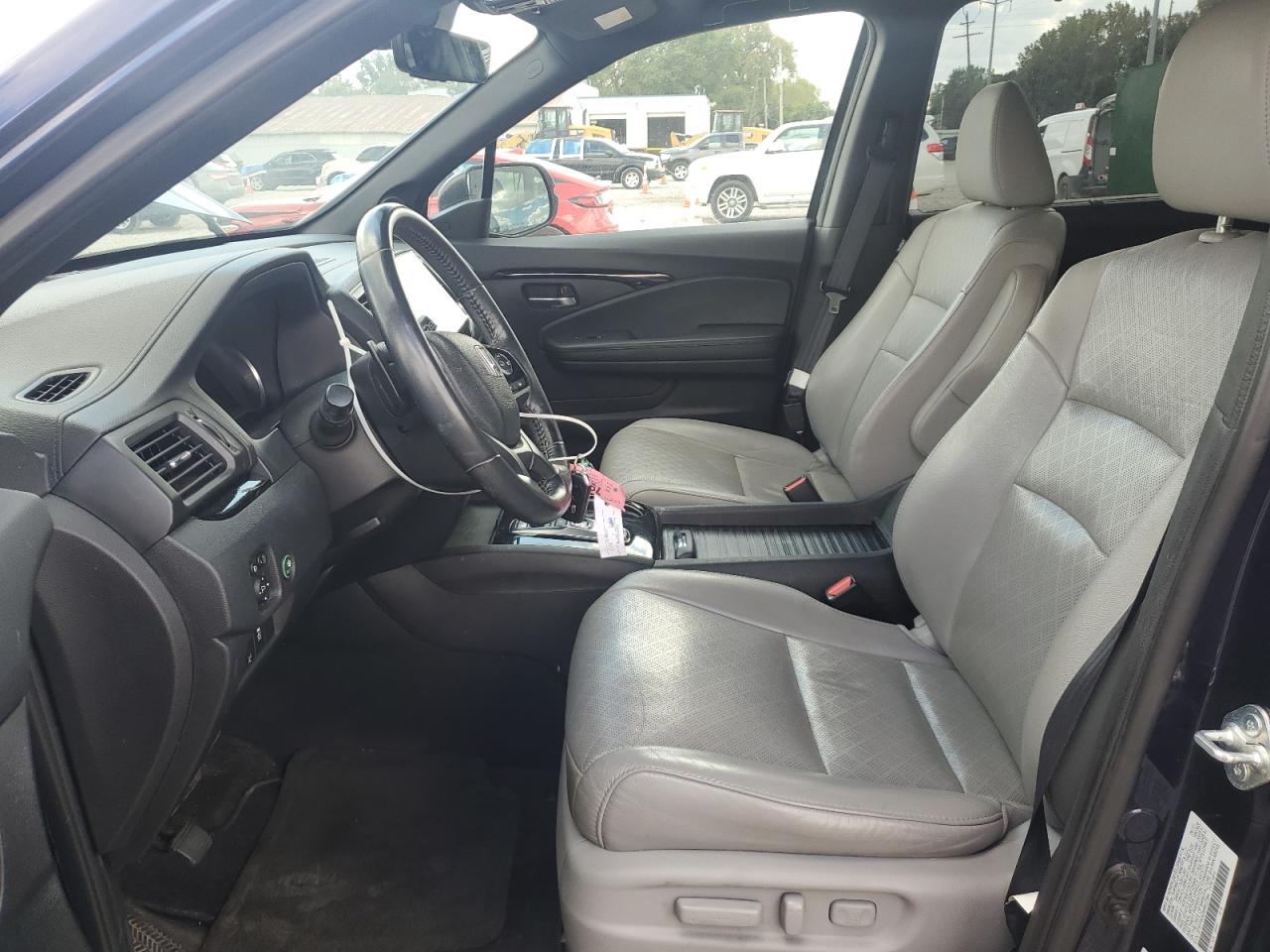 2021 Honda Passport Touring VIN: 5FNYF8H93MB037084 Lot: 71159475