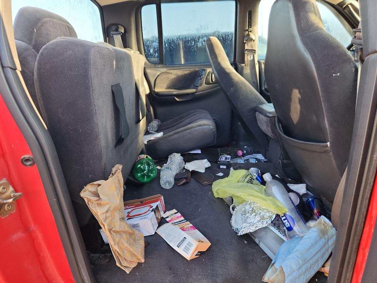 2000 Dodge Dakota Quad VIN: 1B7GL2AN8YS769003 Lot: 81145985