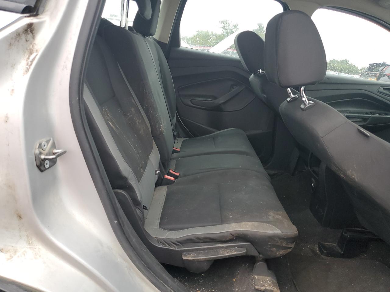 2015 Ford Escape S VIN: 1FMCU0F72FUC00591 Lot: 84239935