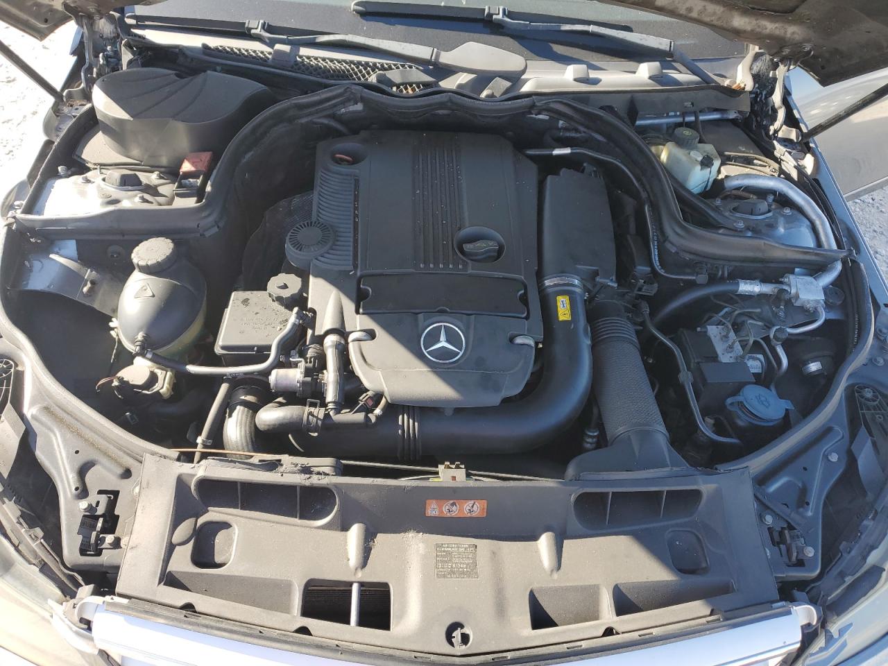 2012 Mercedes-Benz C 250 VIN: WDDGF4HB0CR210386 Lot: 81928185