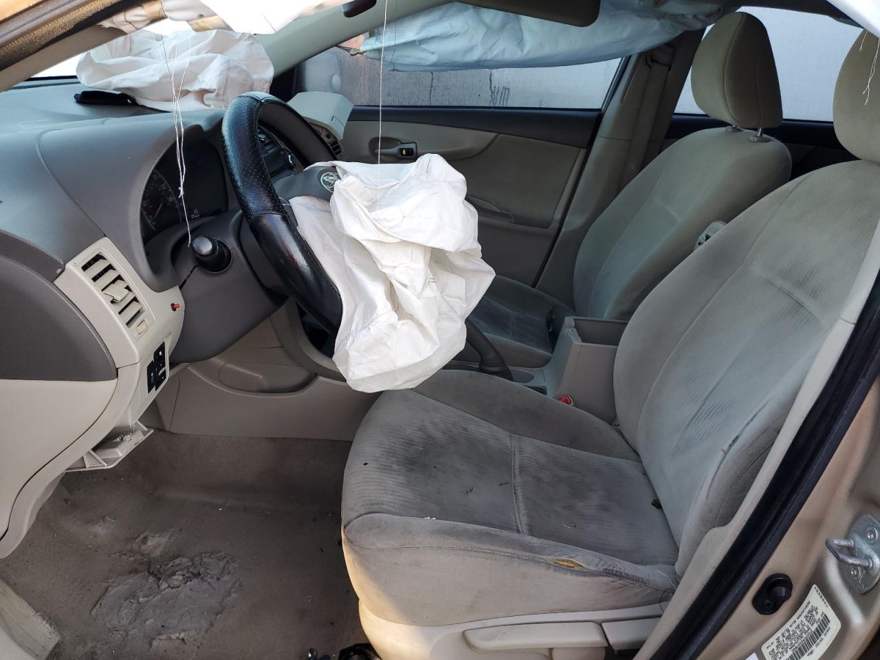 2010 Toyota Corolla Base VIN: 1NXBU4EE5AZ223312 Lot: 81797915