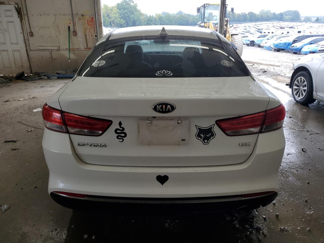 2016 Kia Optima Ex VIN: 5XXGU4L32GG046065 Lot: 85861175