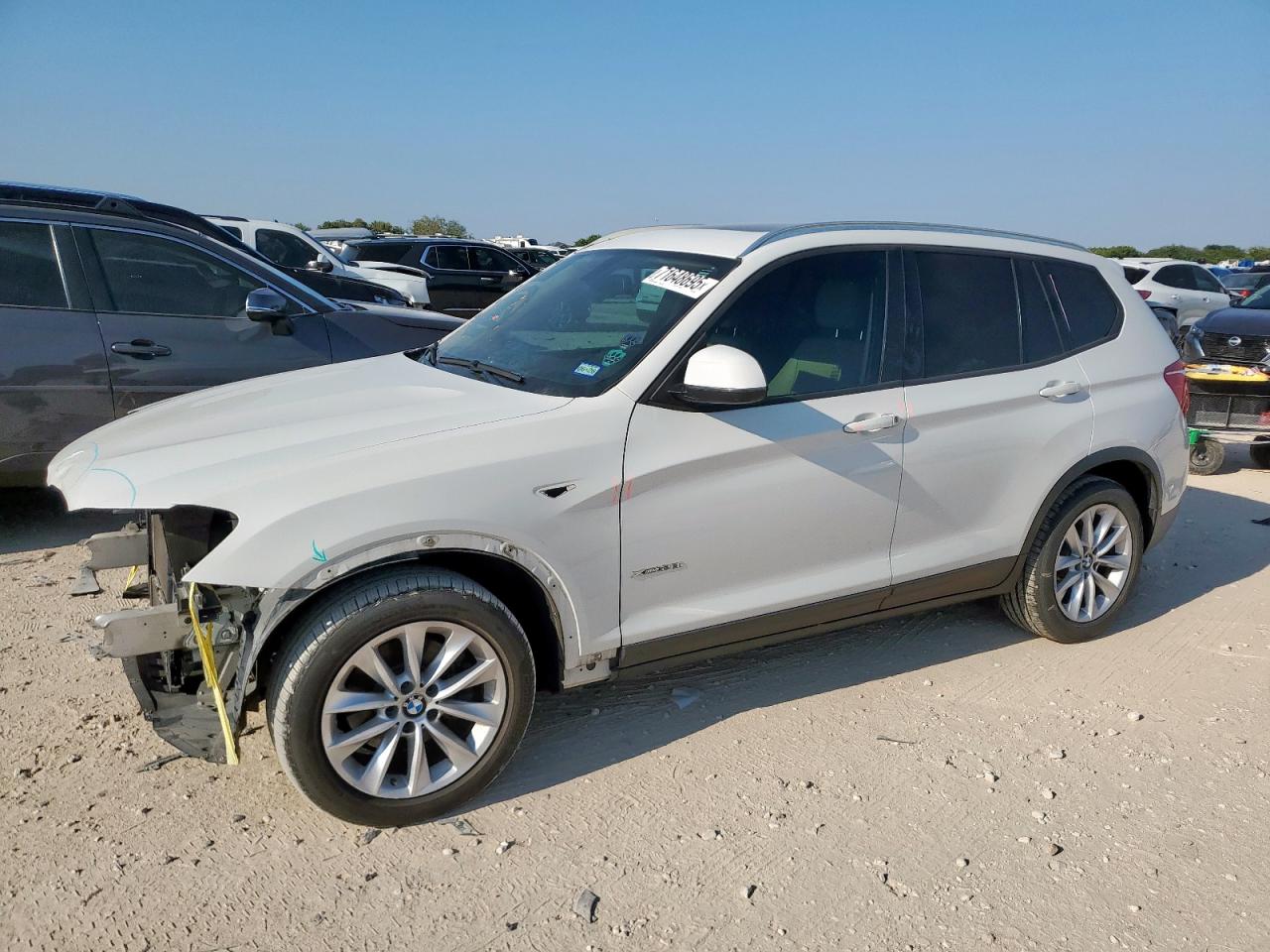 2017 BMW X3 xDrive28I white null gasoline 5UXWX9C56H0D96319 photo #1