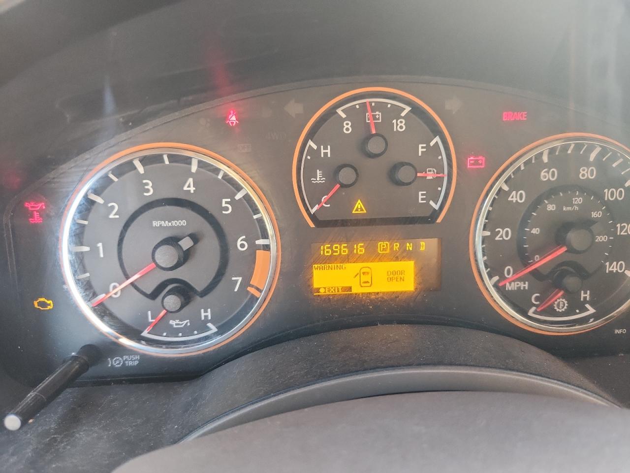 2015 Nissan Armada Sv VIN: 5N1BA0ND8FN601777 Lot: 80321605