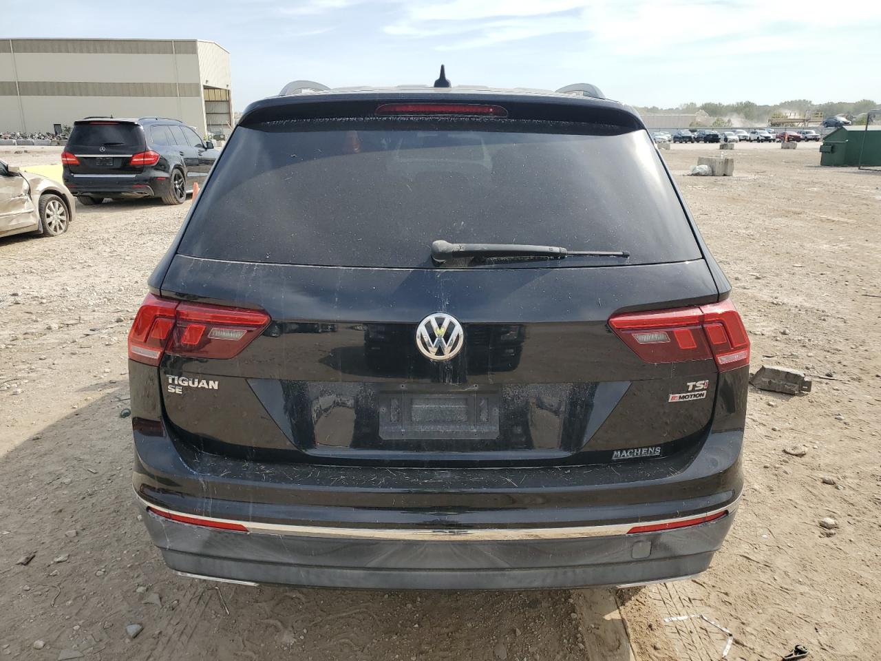 2018 Volkswagen Tiguan Se VIN: 3VV2B7AX9JM178870 Lot: 83936175