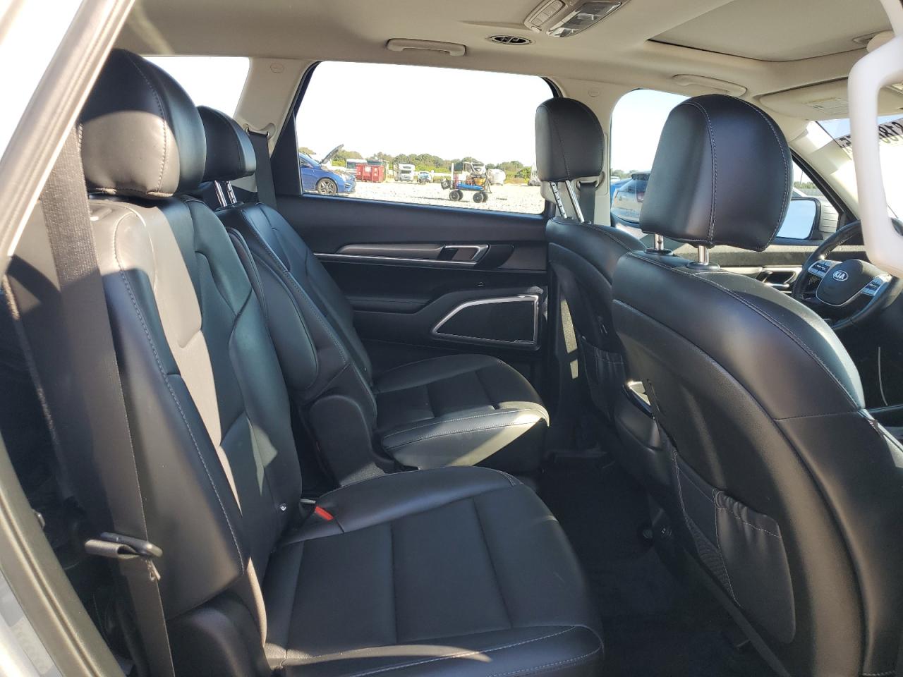 2020 Kia Telluride S VIN: 5XYP64HC1LG051475 Lot: 81864855