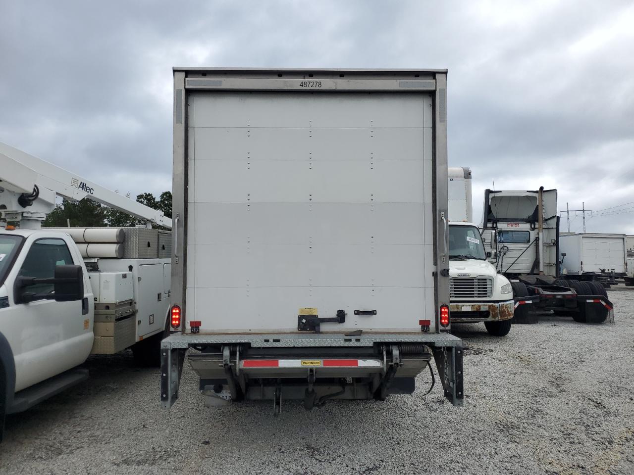 2021 Isuzu Npr Hd - Expeditor Truck VIN: 54DC4W1D5MS200206 Lot: 81500235