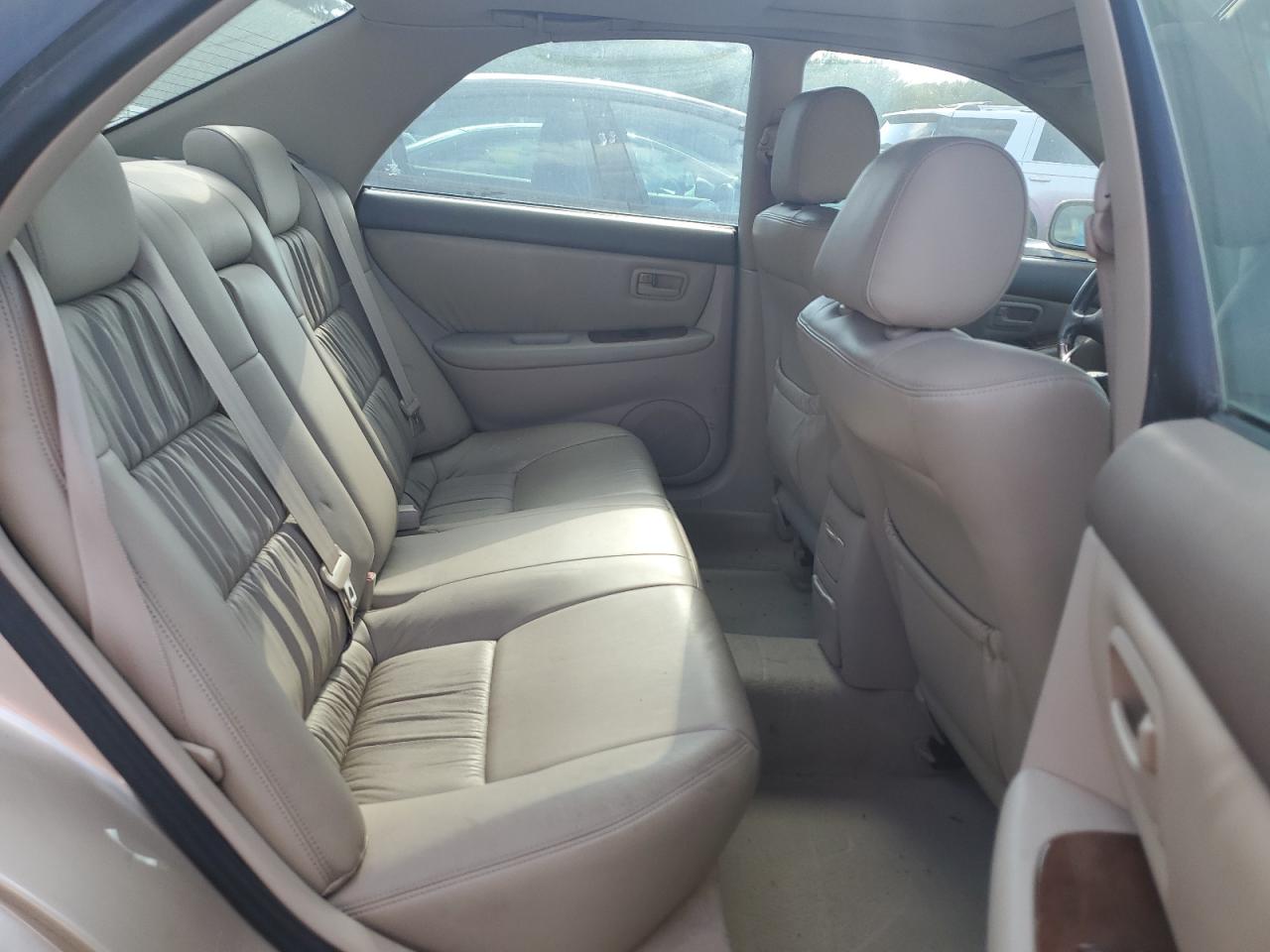 2001 Lexus Es 300 VIN: JT8BF28G410335752 Lot: 71708235